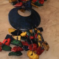  Екзотичен гердан от кокосов орех-многоцветен, варианти, снимка 2 - Колиета, медальони, синджири - 21309488