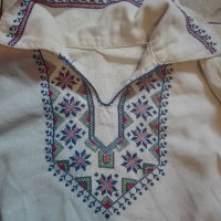 автентична блуза, снимка 2 - Колекции - 21071347