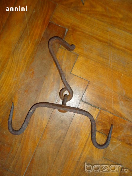 продавам  стар ченгел  със две куки  , снимка 1