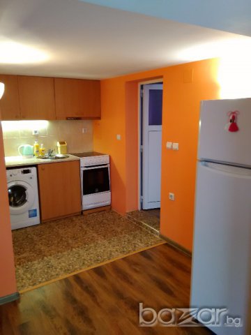 НОЩУВКИ в Самостоятелно Студио „Сияние“ Велико Търново, снимка 2 - Стаи под наем - 17551221