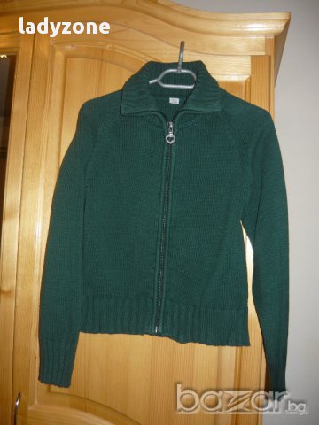 детска жилетка от Англия, снимка 2 - Детски пуловери и жилетки - 9138890