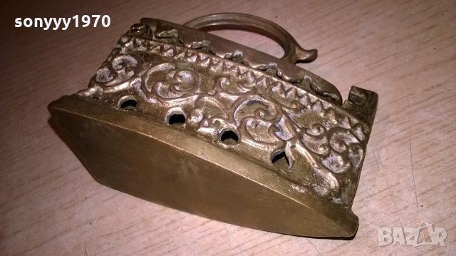 красива ютия-мед/месинг-цвят злато-внос швеицария-10х9х5см, снимка 3 - Колекции - 22257569