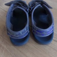 сандалки за мом4е-CLARKS, снимка 3 - Детски сандали и чехли - 19428278