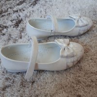 Обувки, снимка 3 - Детски сандали и чехли - 21263522