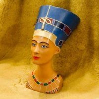 Нефертити. Царица. Египет. Ехнатон. Фараон., снимка 1 - Статуетки - 23532662