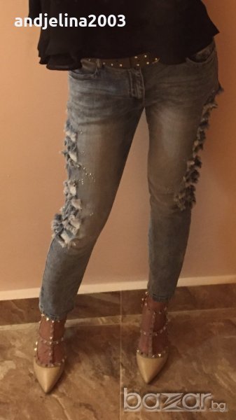 Дънки накъсани с камъчета, снимка 1