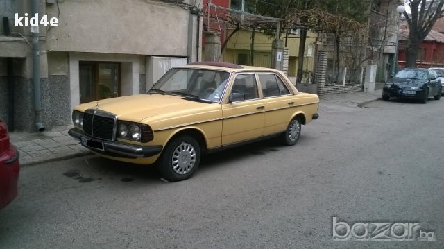 Mercedes Мерцедес W123 240 D дизел, 1981г. с климатик, люк, централно заключване, снимка 2 - Автомобили и джипове - 16778222