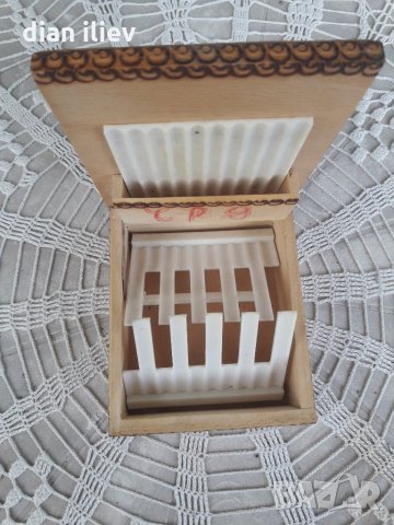 Стара дървена кутия-табакера, снимка 14 - Други ценни предмети - 24962455