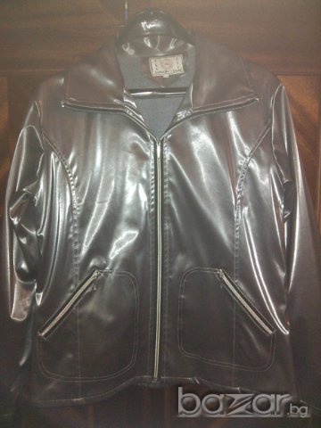 сребристосиво яке