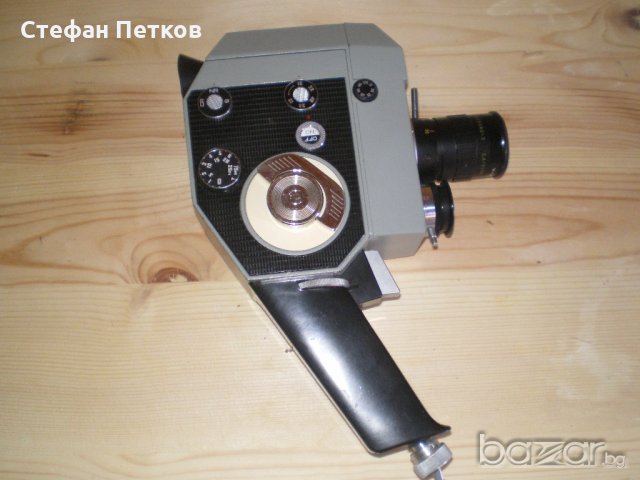 Кино  камера  „ КВАРЦ   5 “, снимка 1 - Фотоапарати - 19947435