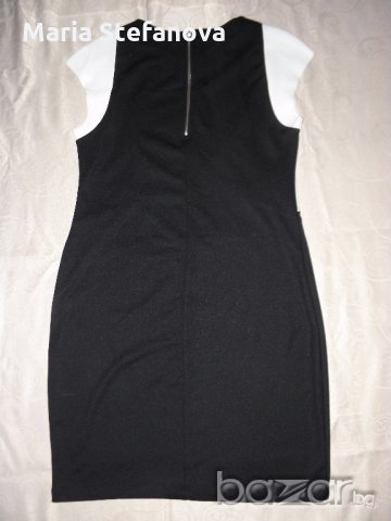 Рокля в черно с бял елемент на ръкава, снимка 3 - Рокли - 19078235