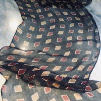 Красив копринен шал 150/30см, снимка 2 - Шапки - 24744291