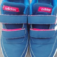 Маратонки adidas, снимка 1 - Детски маратонки - 25875524