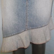 Уникална дънкова пола с асиметричен волан ”Cross Jeans” The original brand, снимка 2 - Поли - 15125425
