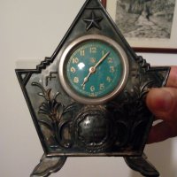 Немски механичен настолен часовник, снимка 1 - Антикварни и старинни предмети - 22879800