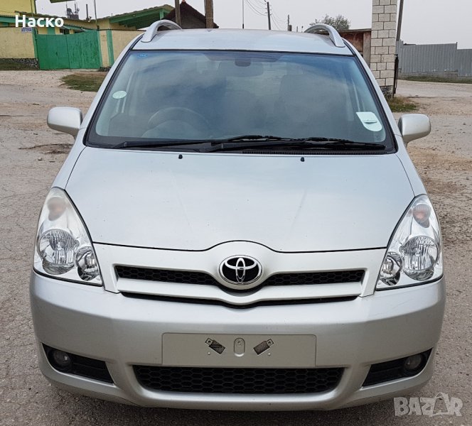 Toyota Corolla Verso 2.2 на части Тойота Корола Версо на части , снимка 1
