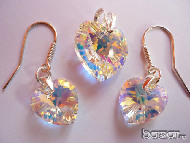 комплект обици и висулка от Сваровски кристал, снимка 1