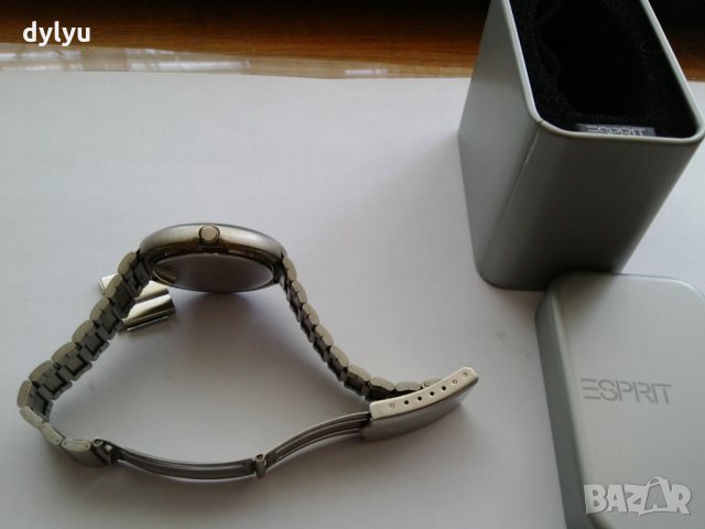Рекламен кварцов часовник ESPRIT (Vodka Finlandia), снимка 2 - Мъжки - 24245940