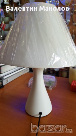 Настолна Лампа, снимка 3 - Настолни лампи - 8854809