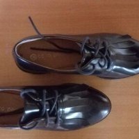 Дамски обувки, снимка 1 - Дамски ежедневни обувки - 23261183