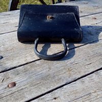 Старинна кожена дамска чанта, снимка 5 - Антикварни и старинни предмети - 19784089