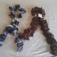 Ръчно плетиво, ефектни шалове тип ,,омбре,, в кафяво и черно,бяло,сиво, снимка 2 - Шапки - 19791526