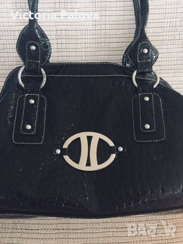 Модерна чанта HUNTER