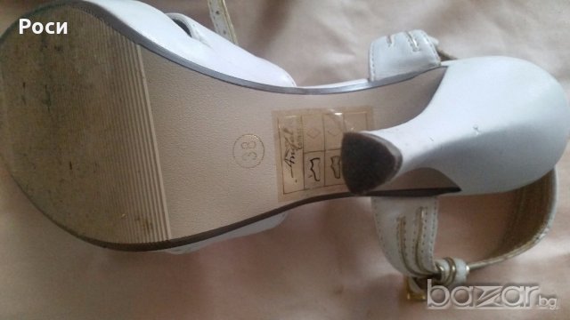 Дамски обувки по 6,00 лв, снимка 12 - Дамски ежедневни обувки - 18587144