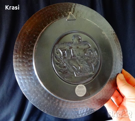 Калаена чиния за стена,пано Стрелец,Ловец. , снимка 5 - Антикварни и старинни предмети - 24794369