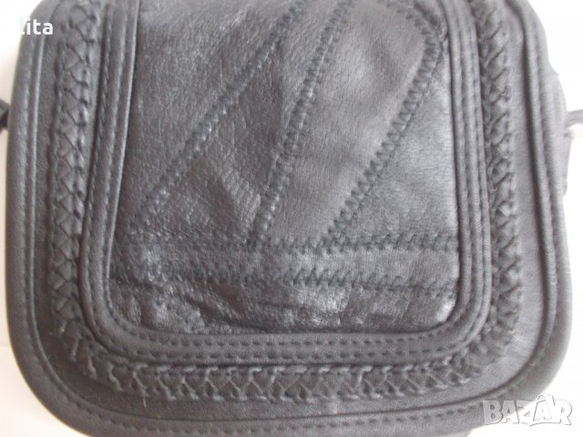 Дамска чанта, снимка 3 - Чанти - 23509976