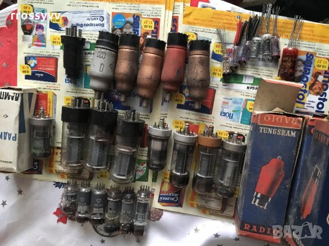 Радио лампи и цокли