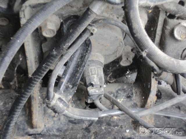 задни главини за тойота ярис 2000г., снимка 2 - Части - 13914481