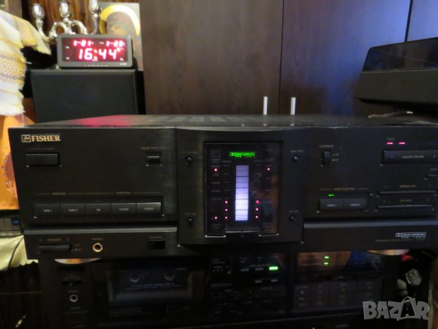 Тежката артилерия - 110 w на канал - HiFI усилвател FISHER CA - 9335 ще изтиска вашите тонколони . 