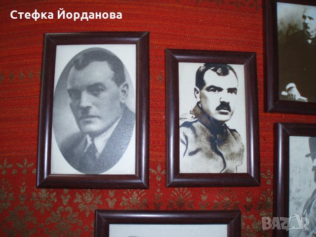 колекция черно-бели снимки в рамки - БГ писатели, снимка 2 - Колекции - 21511670