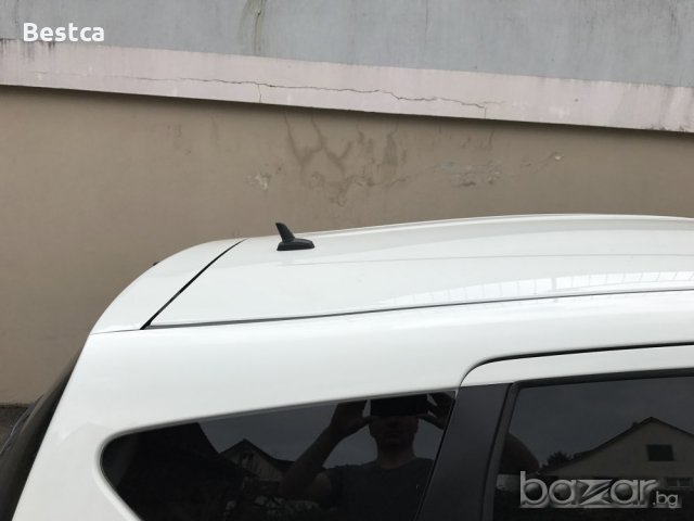 Shark fin antenna подходяща за автомобили от VAG групата ( VW Audi Skoda Seat ), снимка 9 - Аксесоари и консумативи - 18815110