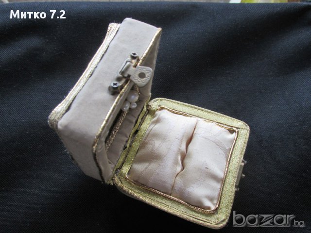 Старинна кутия  за годежен пръстен , снимка 8 - Антикварни и старинни предмети - 17569806