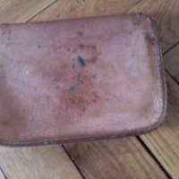 Стара чантичка за принадлежности с огледало -естествена кожа, снимка 2 - Чанти - 22231581