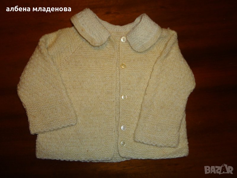 бебешка плетена жилетка, снимка 1
