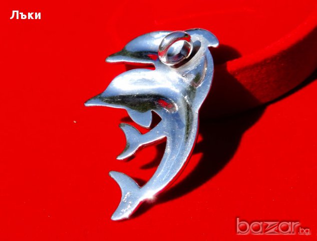 Сребърен медальон делфини. , снимка 2 - Колиета, медальони, синджири - 15651567