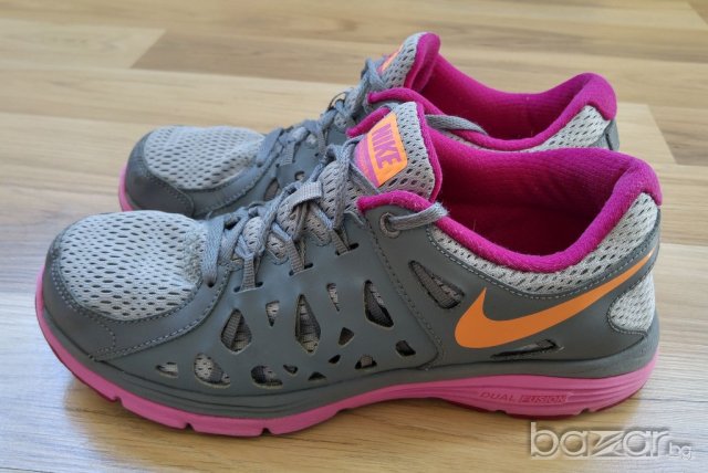 Дамски маратонки Nike Dual Fusion Run 2 - 39, снимка 4 - Маратонки - 20454540