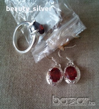 Сребърен пръстен и обеци с червен Цирконий, код 0517, снимка 2 - Бижутерийни комплекти - 11207015