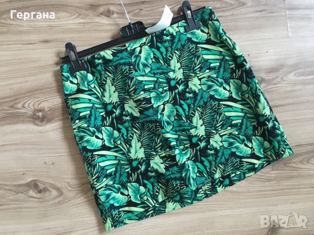 Пола с актуален принт