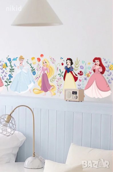 4 принцеси Ариел Снежанка Белл Рапунцел стикер лепенка самозалепващ, снимка 1