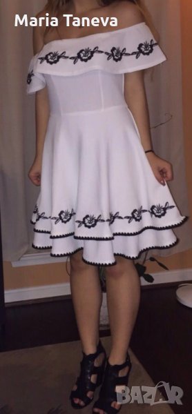 Дамска рокля, снимка 1