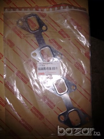 Гарнитура изпускателен колектор 171730R010 двигател 1ADFTV, 2ADFTV 2.0, 2.2 дизел, снимка 1