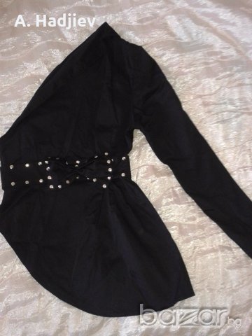 Черно сако с един ръкав, снимка 1 - Сака - 19291575
