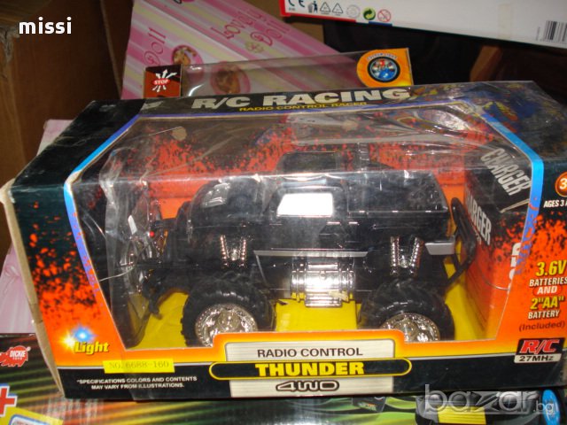 Кола с дистанционно управление, снимка 9 - Коли, камиони, мотори, писти - 12953082