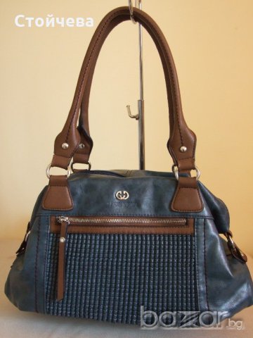 Gerry Weber чисто нова чанта от кожа в синьо, снимка 3 - Чанти - 20794447