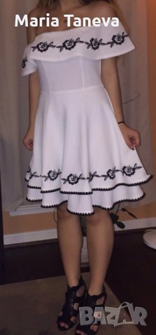 Дамска рокля