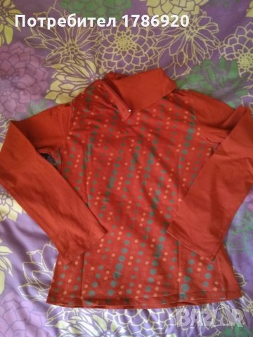 Блуза Bershka, снимка 2 - Блузи с дълъг ръкав и пуловери - 25095441